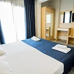 فندق M2 غومْبيت