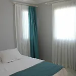 M2 فندق