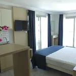 M2 غومْبيت