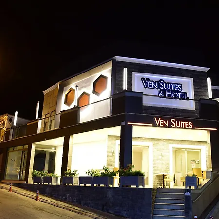 M2 فندق